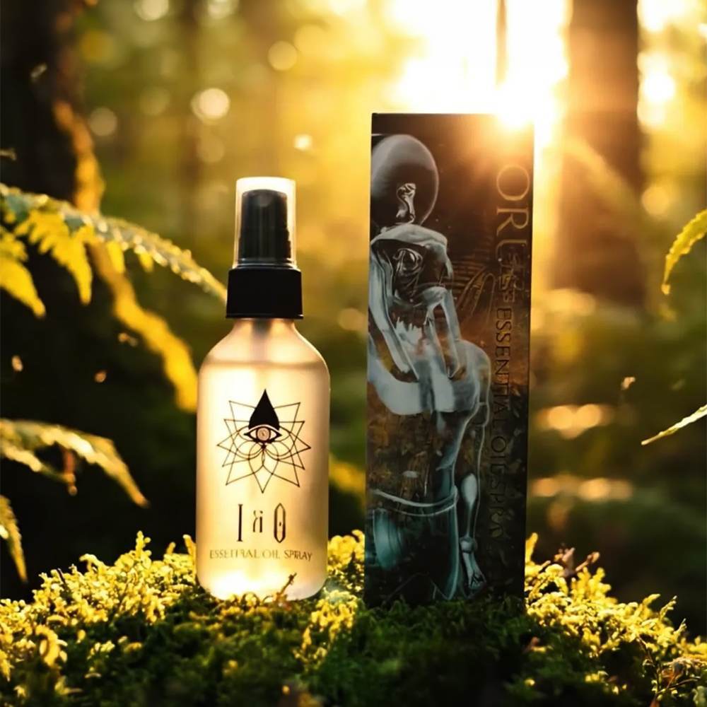 i&o brand air freshener essential oil mist